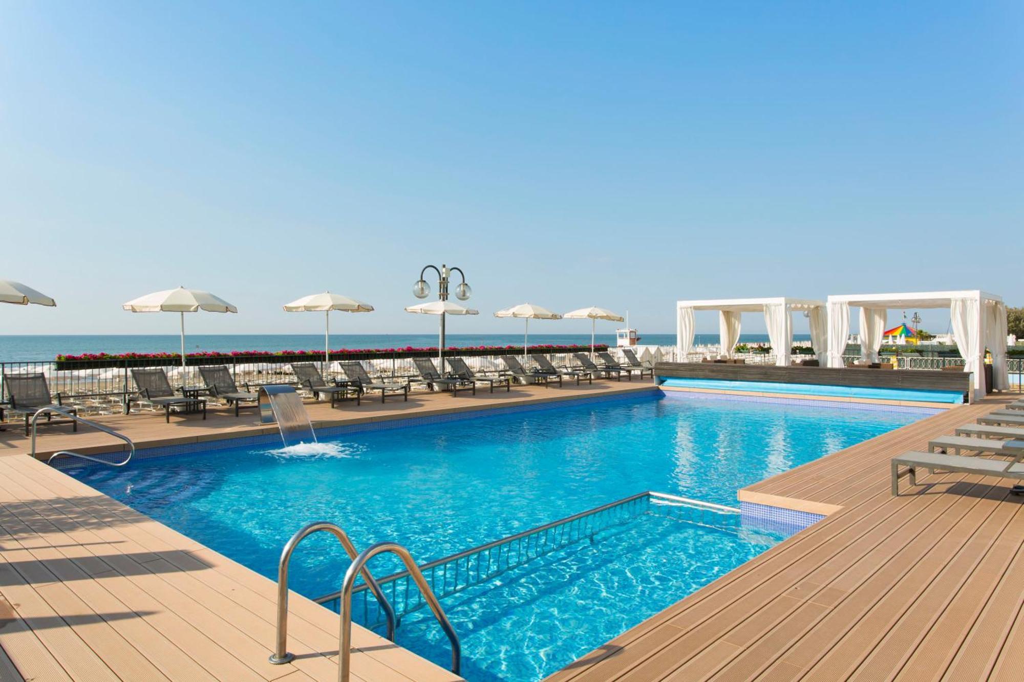 Victoria Frontemare Beach & Spa Hotel Jesolo Экстерьер фото