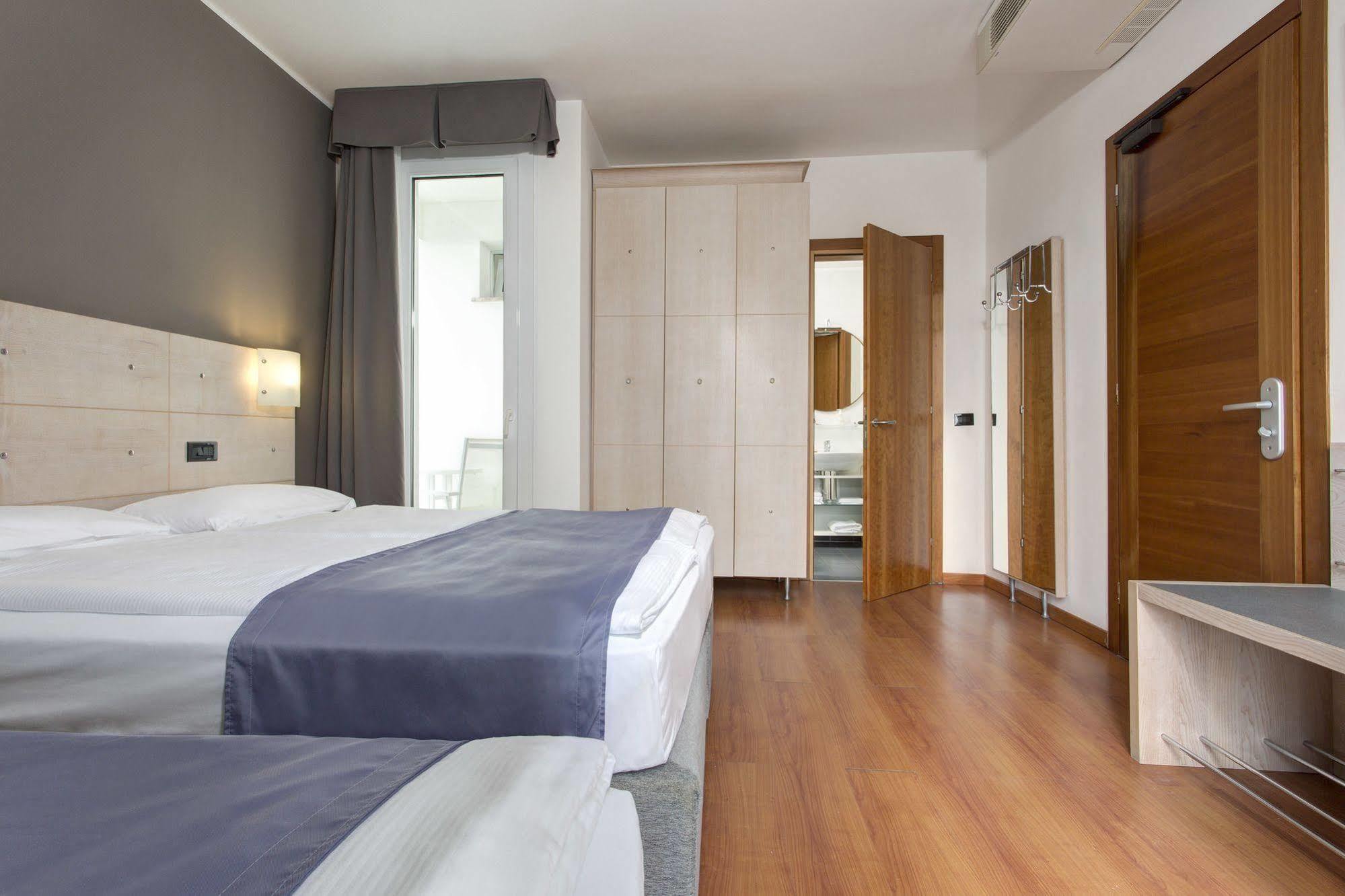 Victoria Frontemare Beach & Spa Hotel Jesolo Экстерьер фото